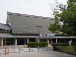 橿原神宮前駅