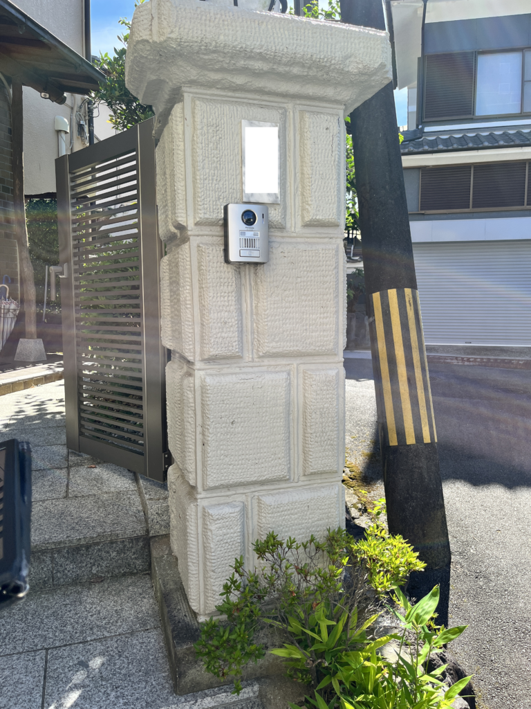 奈良県橿原市西池尻町門柱交換工事