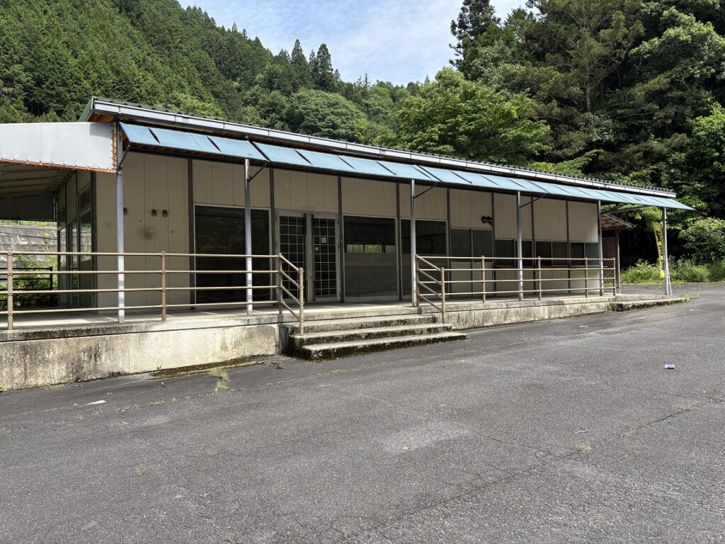 吉野郡下市町広橋店舗物件