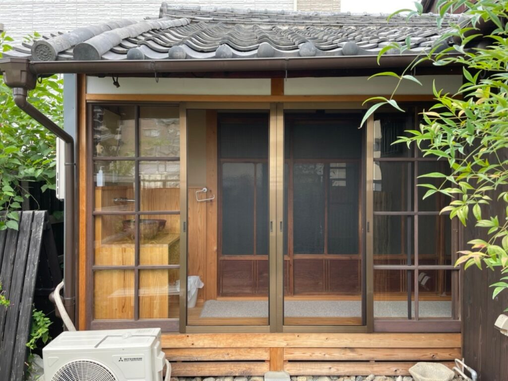 奈良市西木辻町外部サッシ交換工事