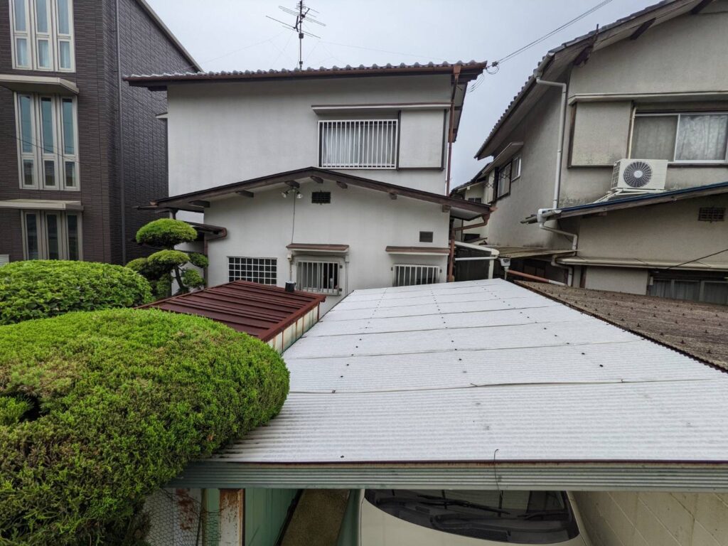 橿原市新口町カーポートトタン張り替え工事