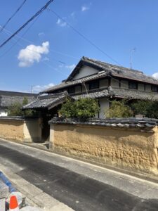 大和郡山市満願寺町古家付き土地物件