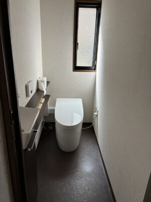 奈良県橿原市菖蒲町３丁目一戸建て物件